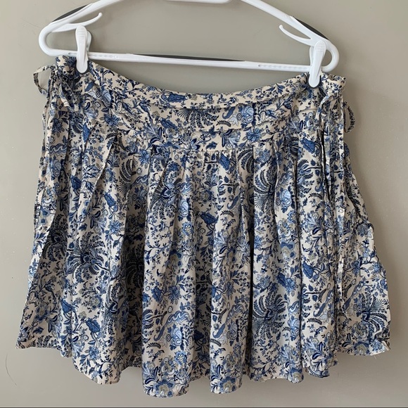 Adorable NWT H&M pleated skirt - Picture 1 of 9